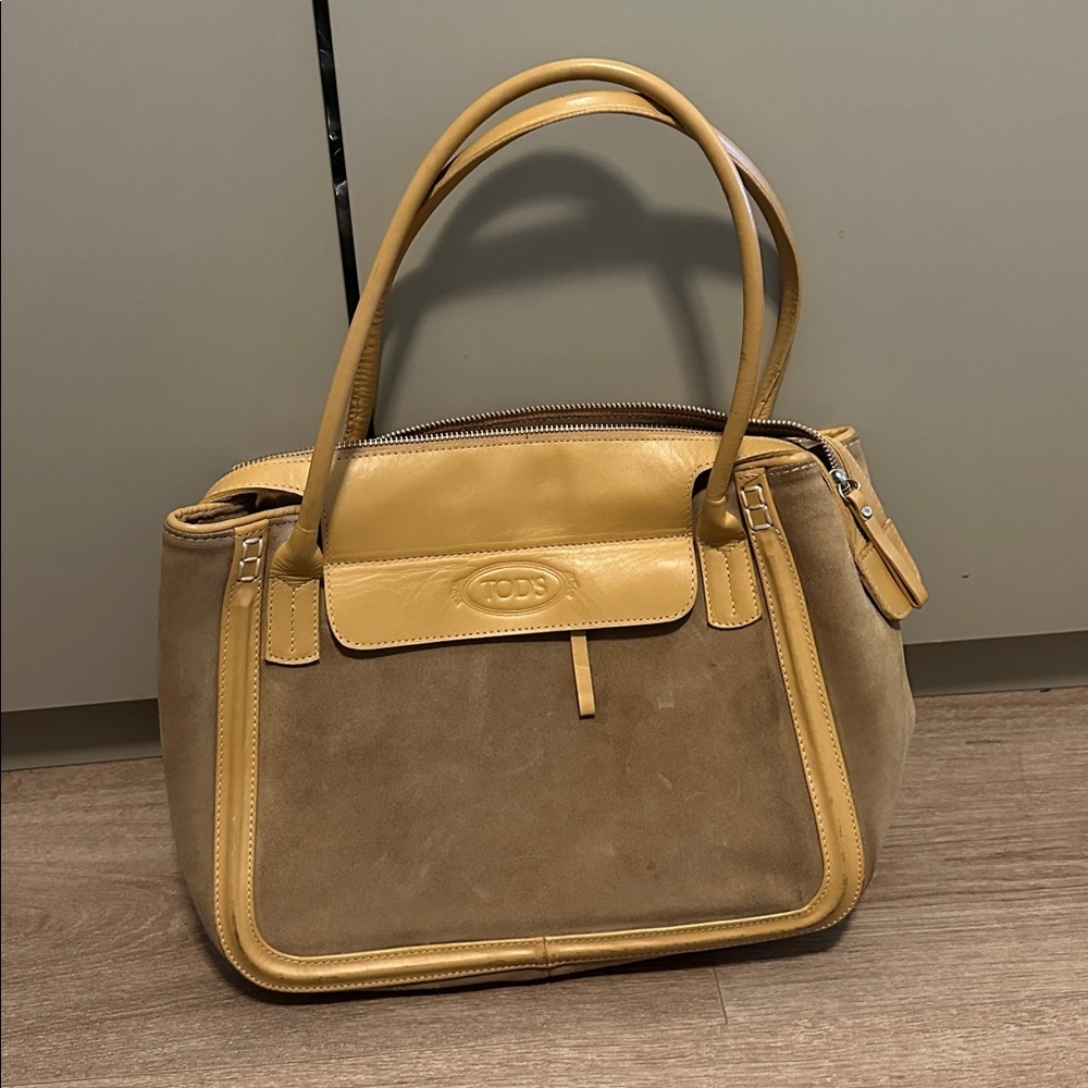Tod’s Vintage Tan leather suede handbag